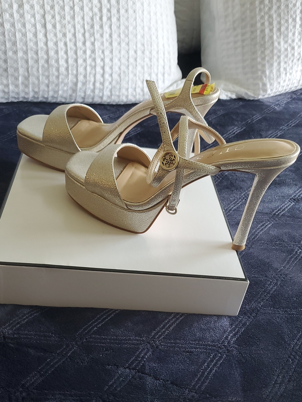 GUESS Ladys High heels